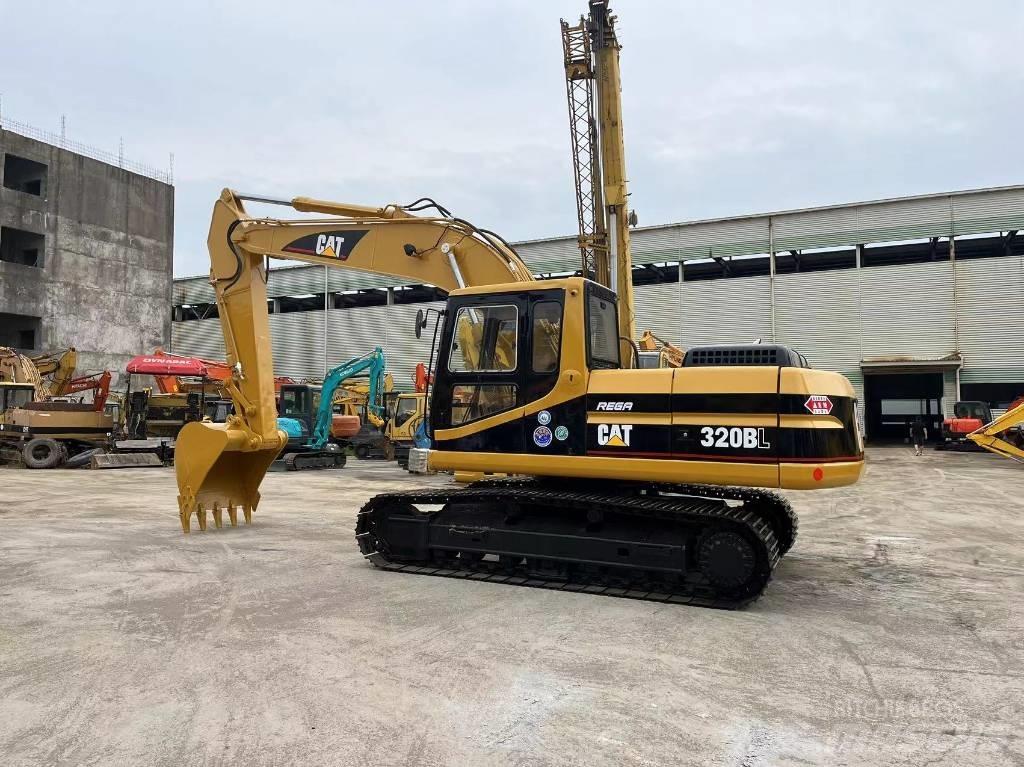 CAT 320 B L Telakaivukoneet