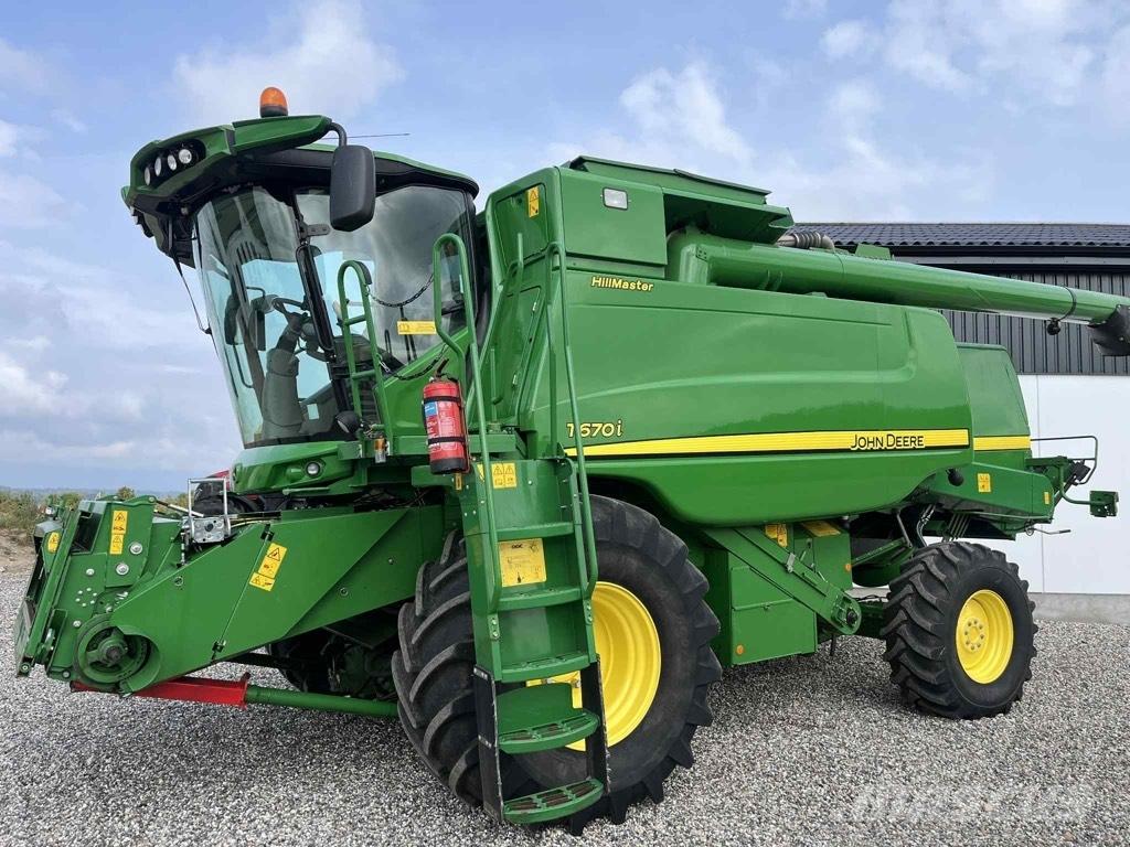John Deere T 670 i Leikkuupuimurit