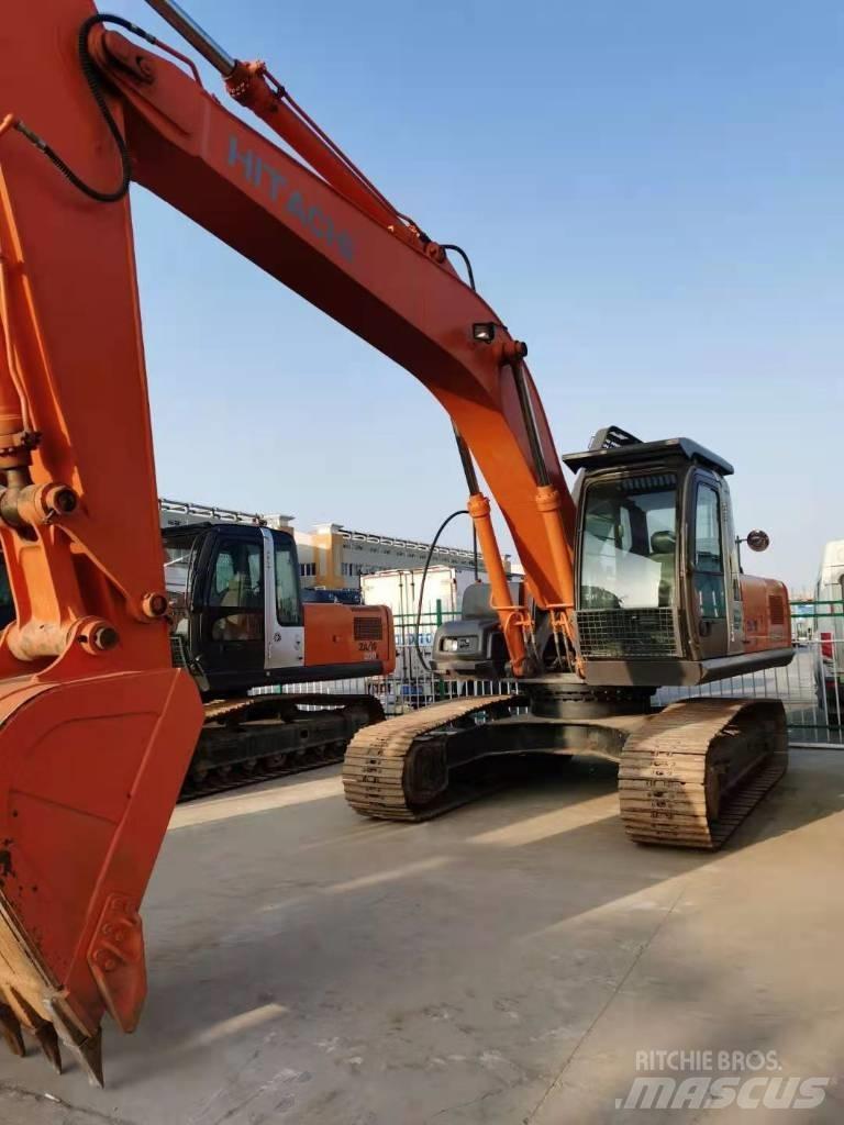 Hitachi ZX 210 Telakaivukoneet