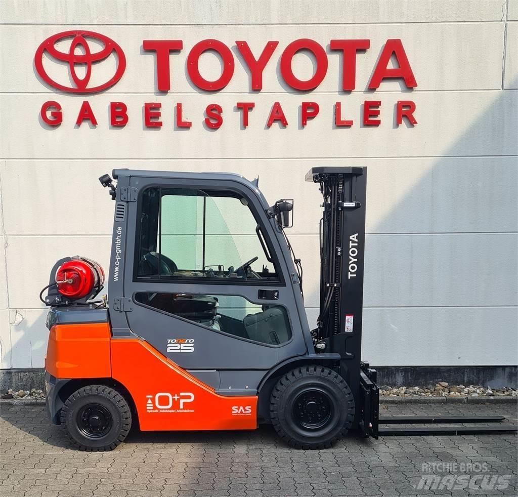 Toyota 02-8FGF25 Nestekaasutrukit