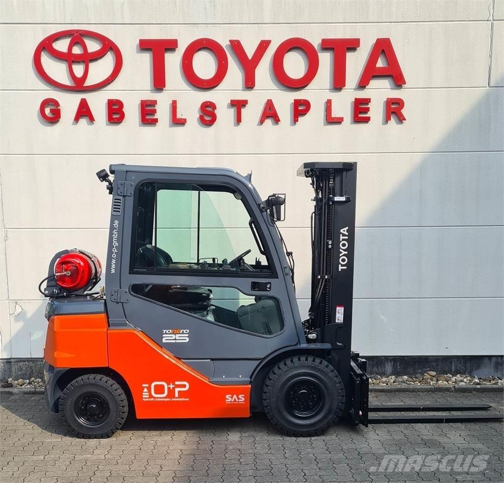 Toyota 02-8FGF25 Nestekaasutrukit