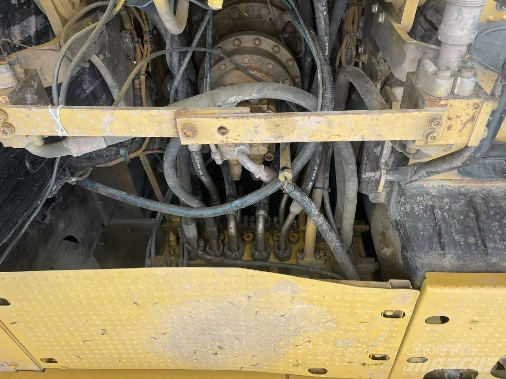 CAT 320GC Telakaivukoneet