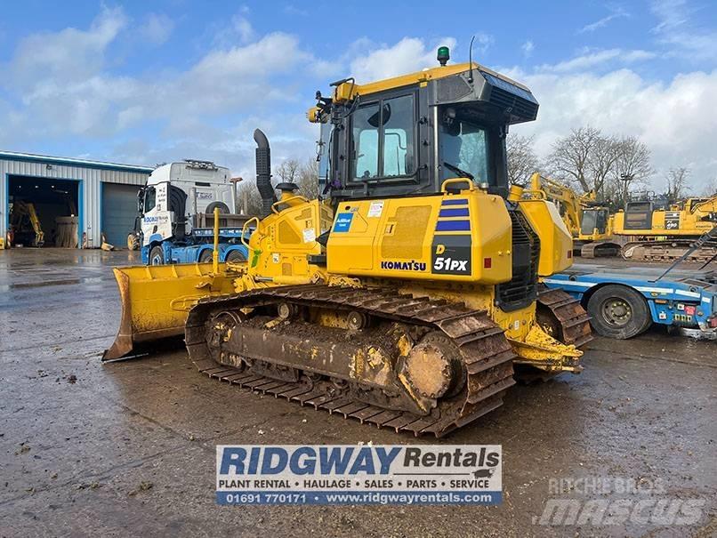 Komatsu D 51 PX Telaketjupuskutraktorit
