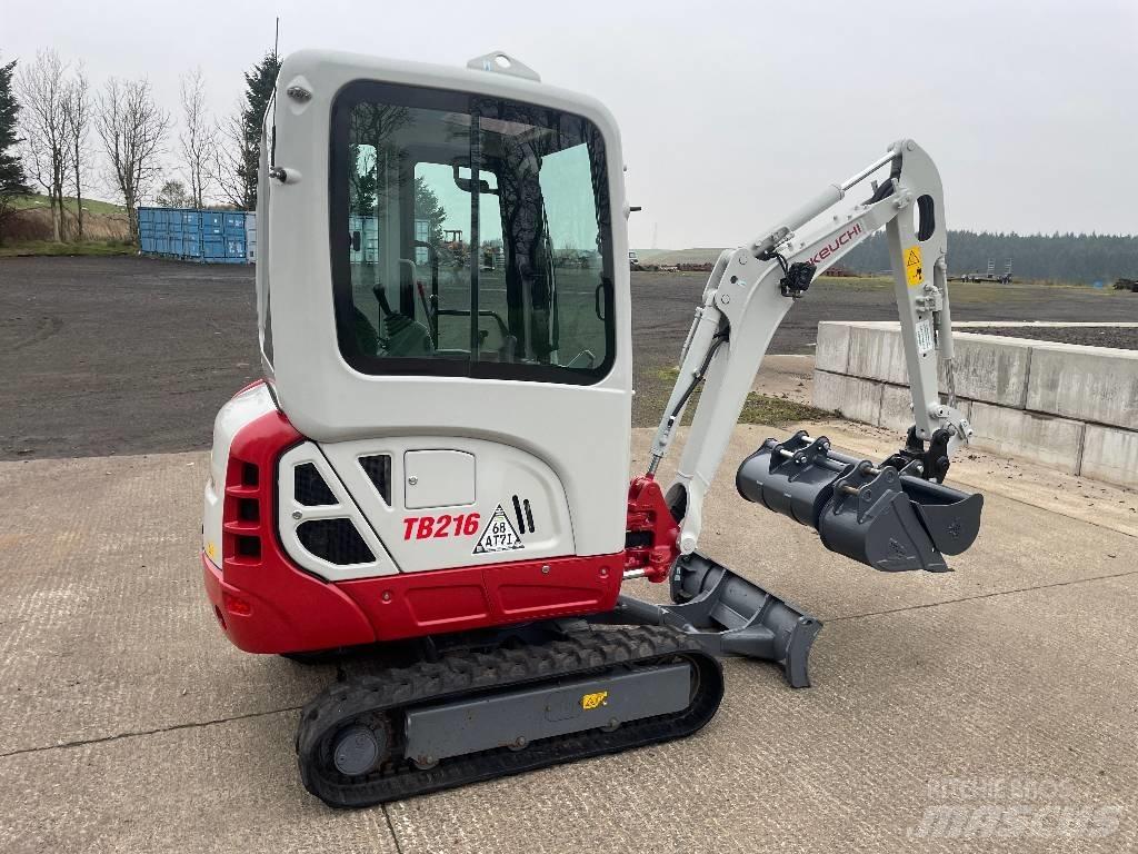 Takeuchi TB 216 Minikaivukoneet < 7t