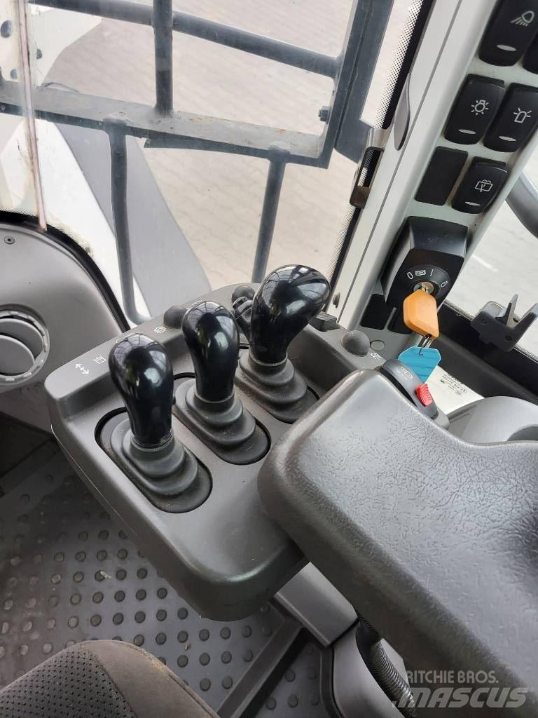 Volvo L 110 H Pyöräkuormaajat