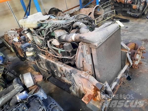 Volvo D6B220 Moottorit
