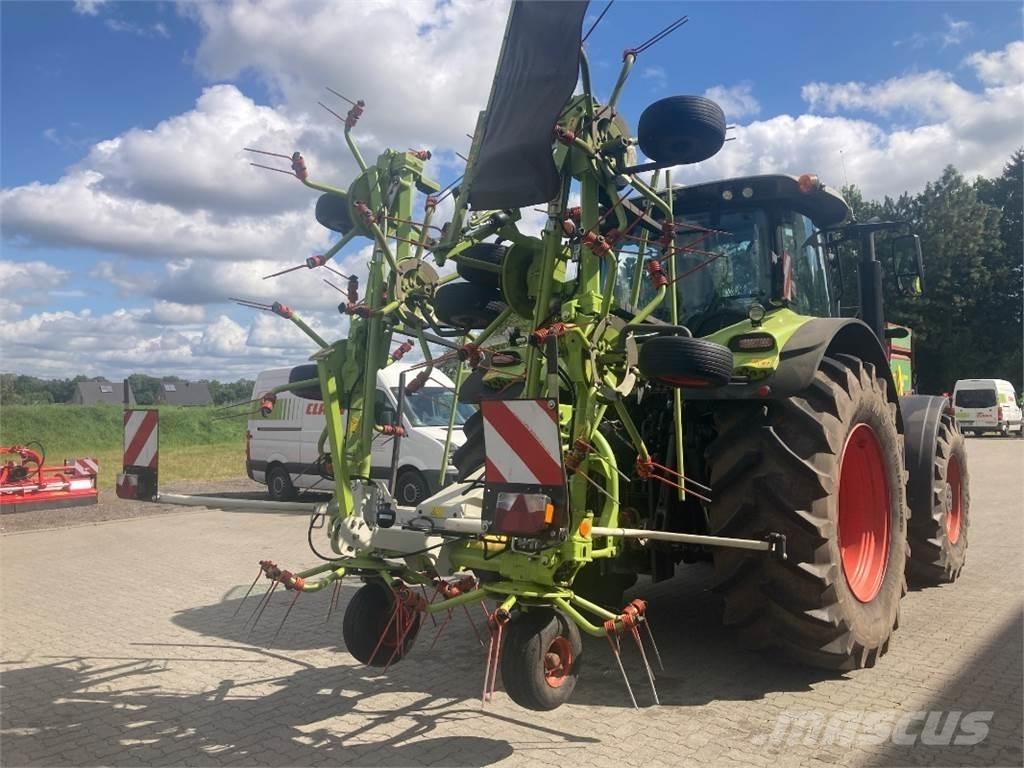 CLAAS Volto 900 Pöyhimet ja haravat