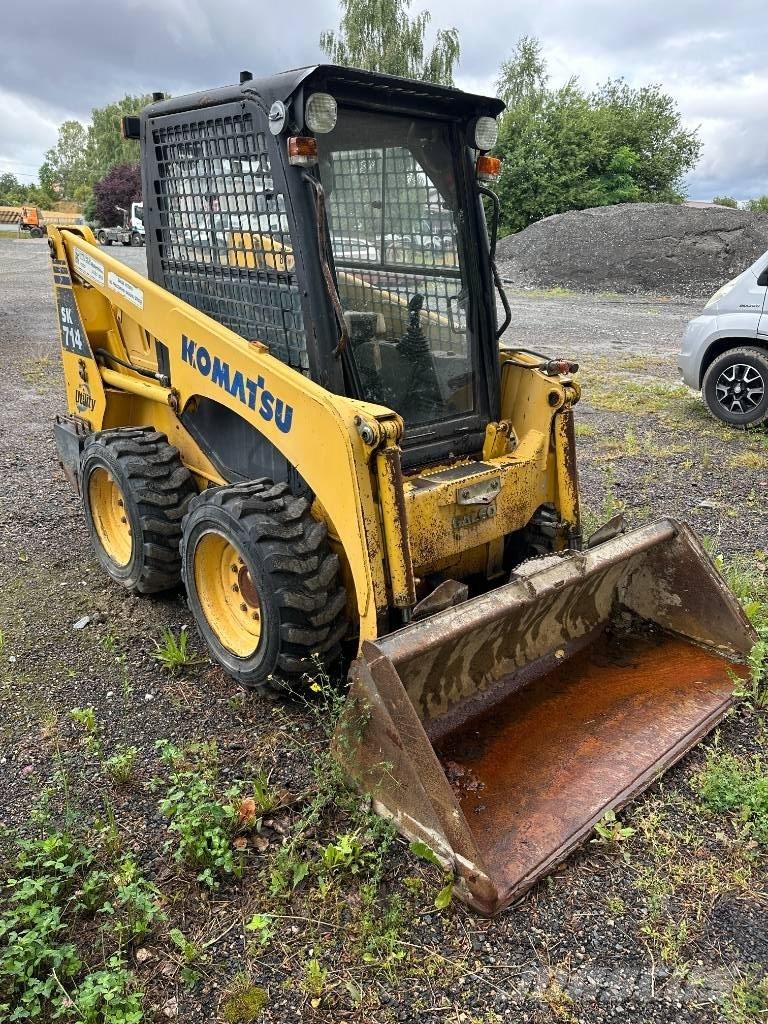 Komatsu SK 714 Liukuohjatut kuormaajat