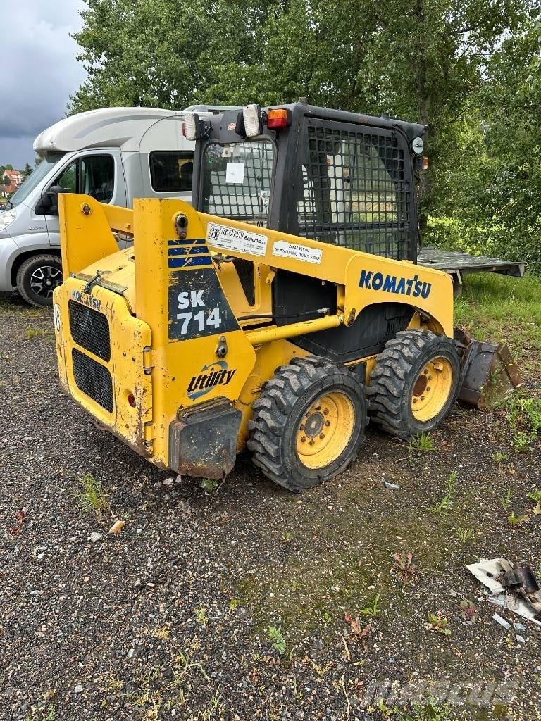 Komatsu SK 714 Liukuohjatut kuormaajat