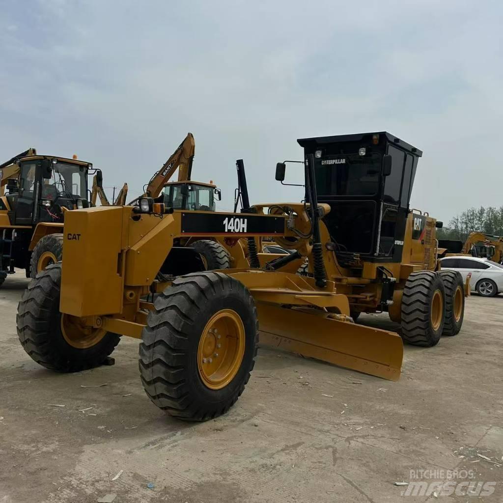 CAT 140 H Tiehöylät