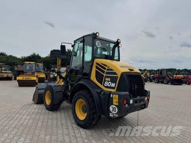 Komatsu WA 80 M Pyöräkuormaajat