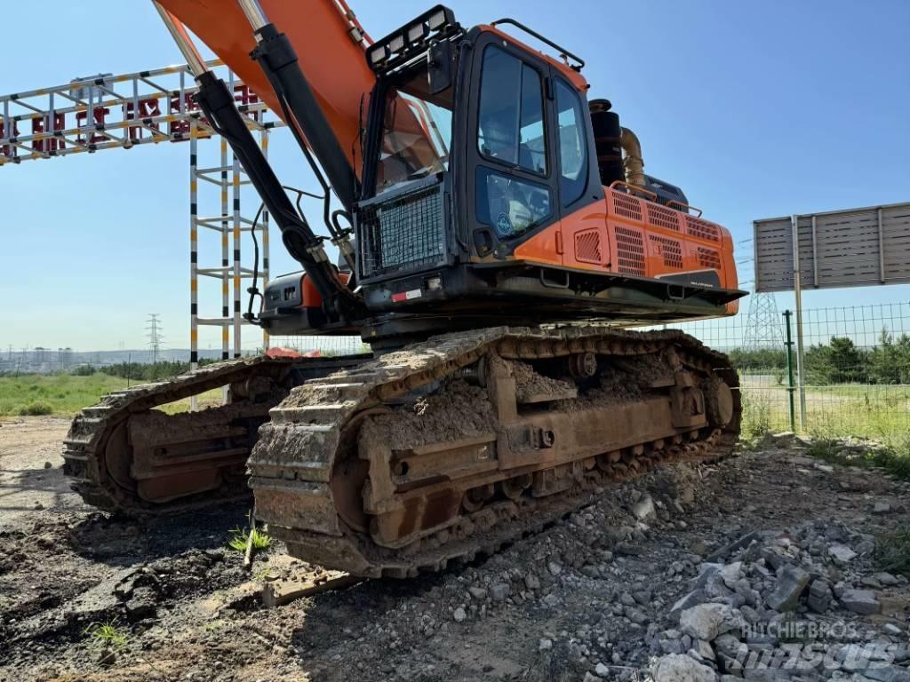 Doosan 520LC-9C Telakaivukoneet