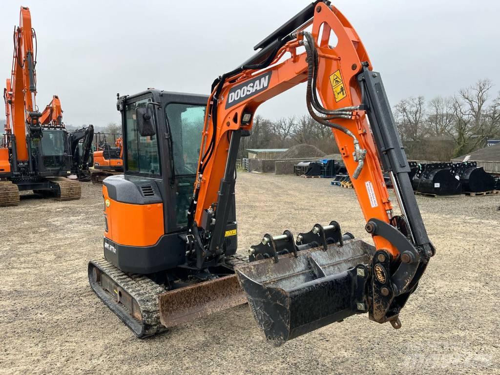 Doosan DX 27 Z Minikaivukoneet < 7t