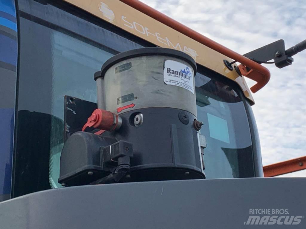 Volvo ECR145EL Telakaivukoneet