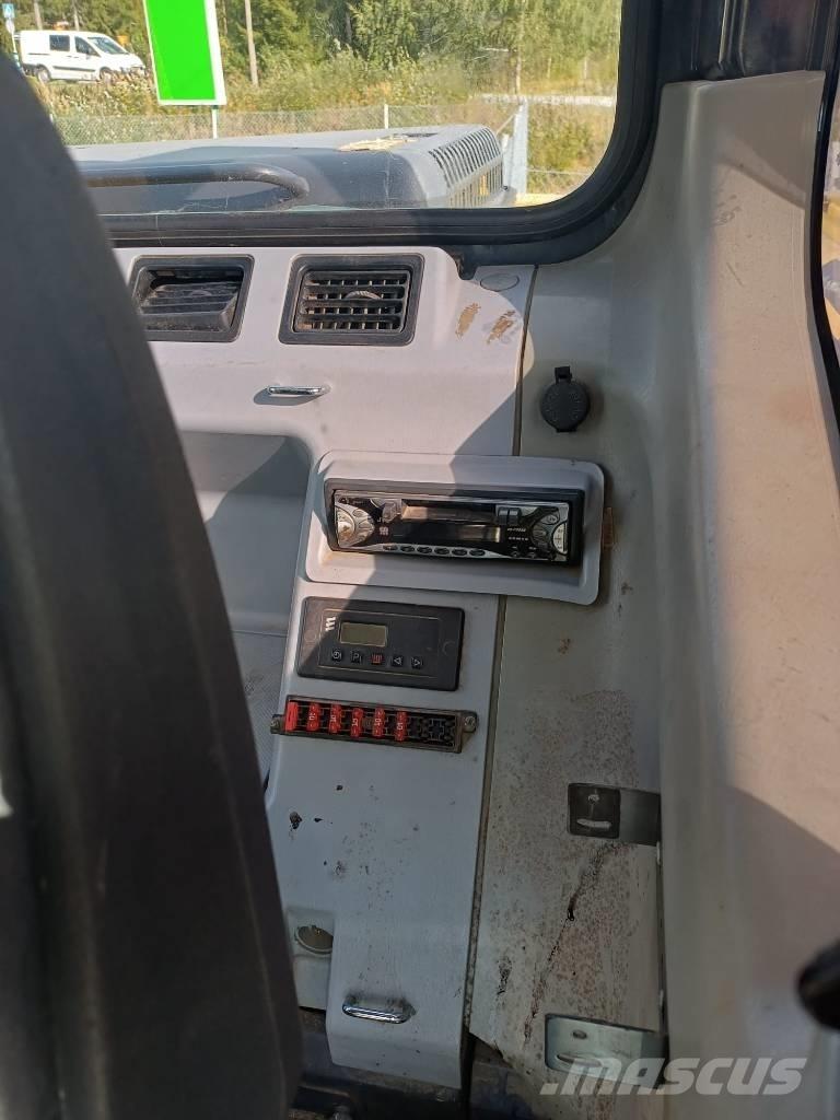 Komatsu PW 160-7-4x4 Pyöräkaivukoneet
