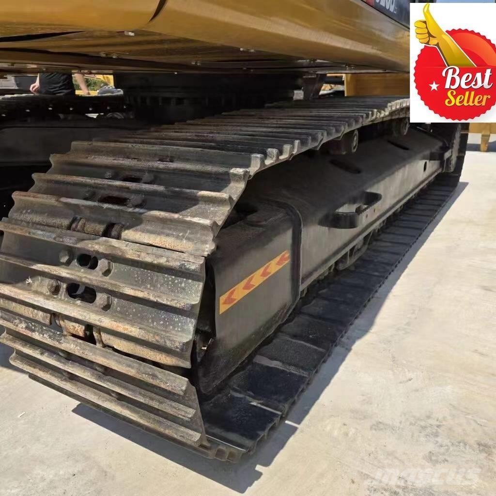 CAT 323 D L Telakaivukoneet