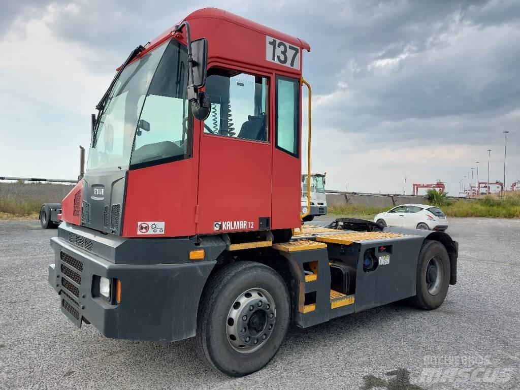 Kalmar T2 Terminaalitraktorit