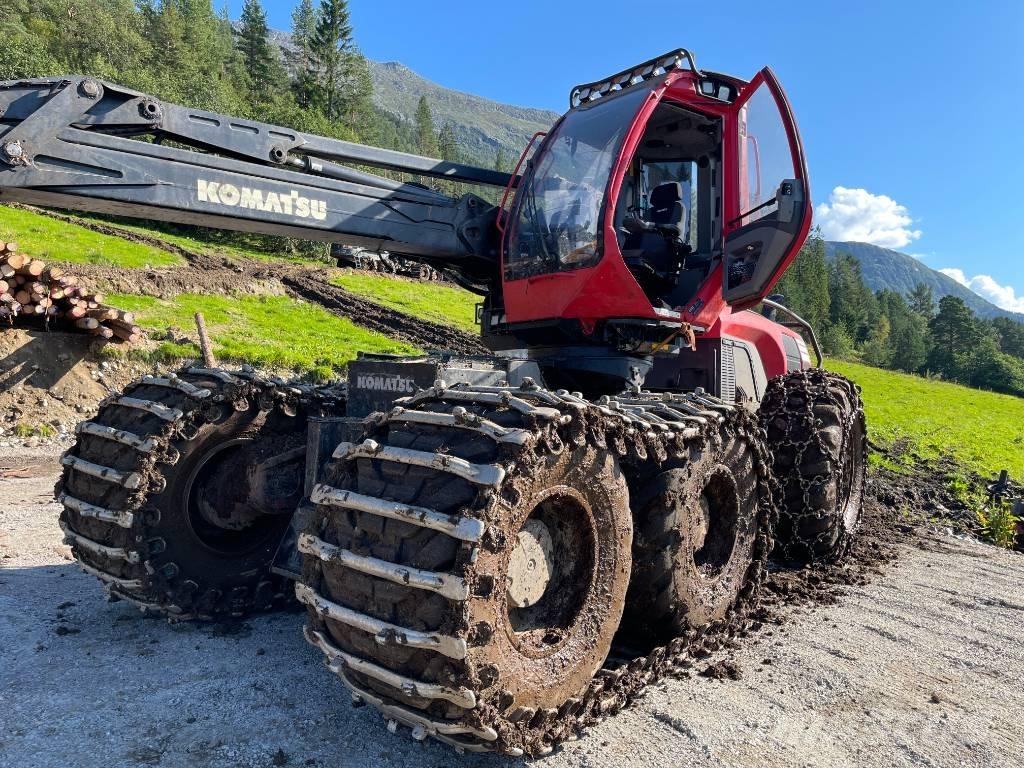 Komatsu 951 Harvesterit
