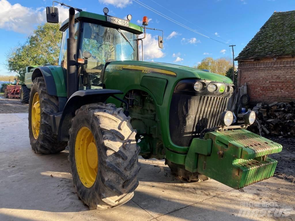 John Deere 8320 Traktorit
