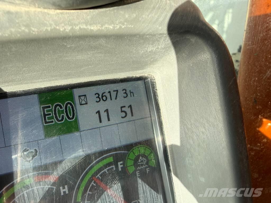 Hitachi ZX 135 US-6 Telakaivukoneet