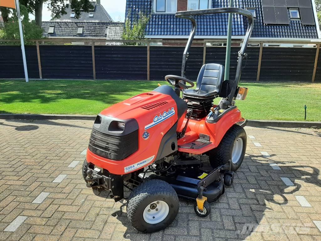 Cub Cadet 5264 Taajamatraktorit