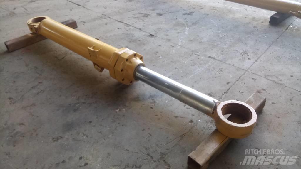 CAT 245 Hydrauliikka