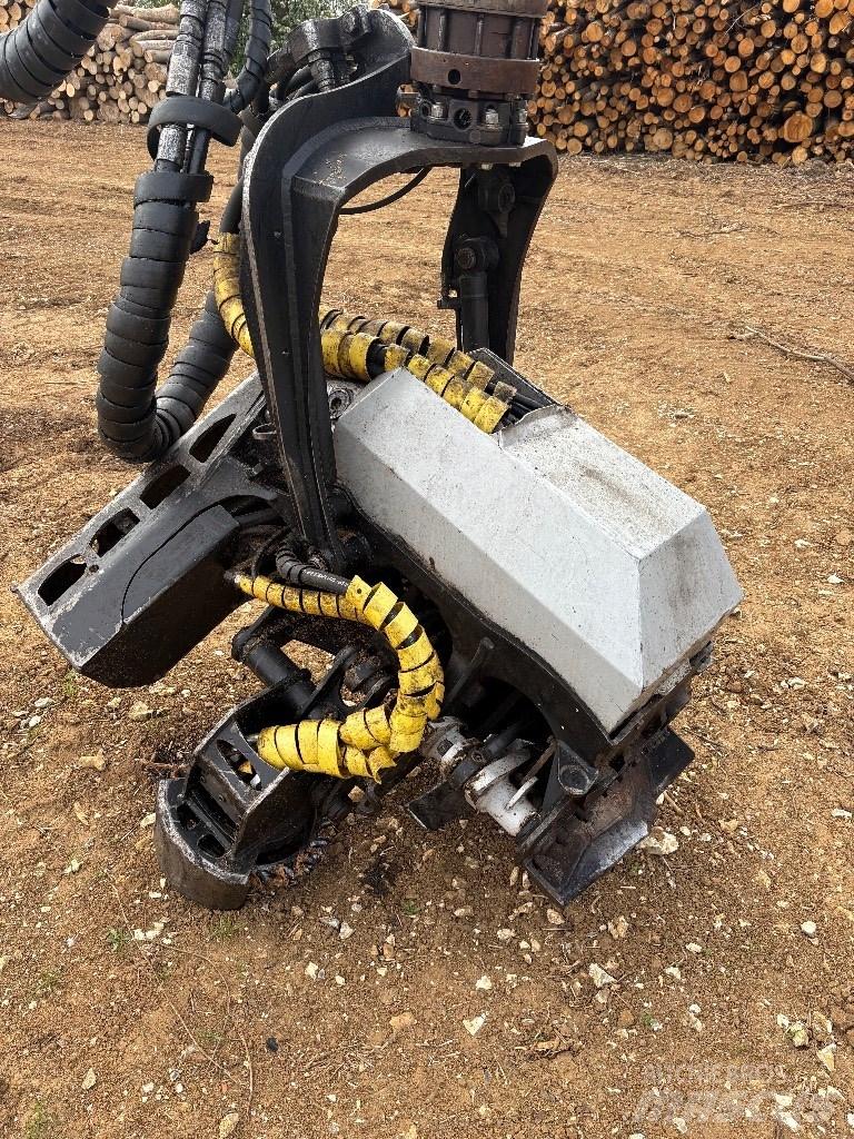Logset 8 H Harvesterit
