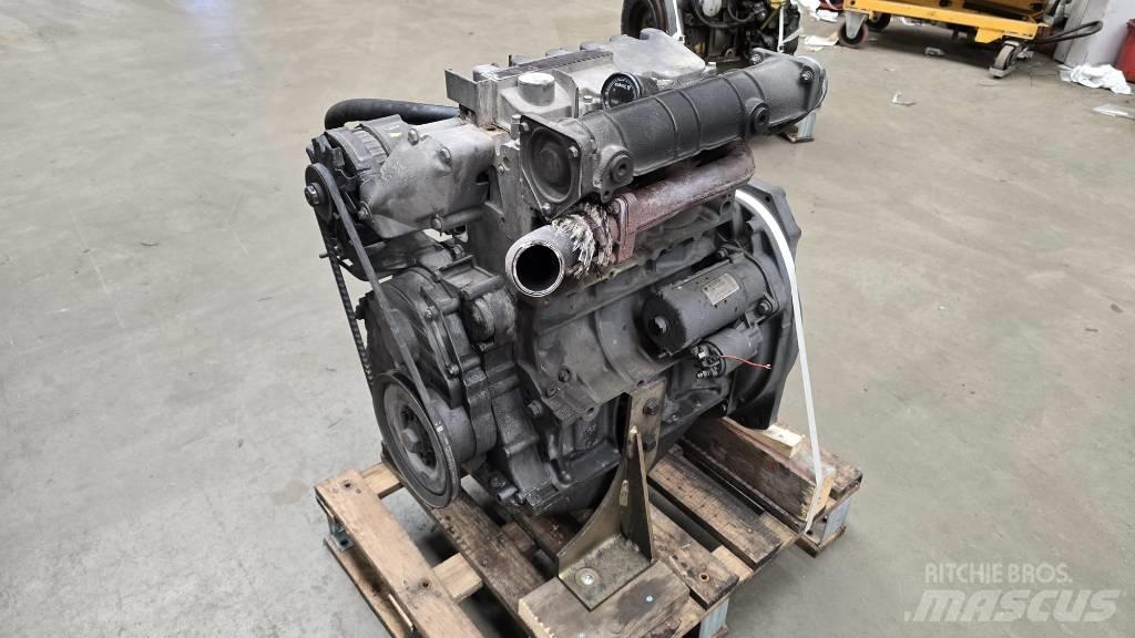 Deutz F3M2011 Moottorit