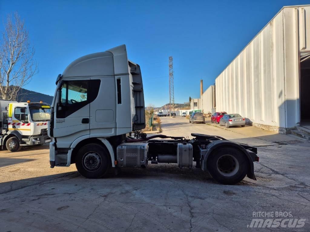 Iveco Stralis 460 Vetopöytäautot