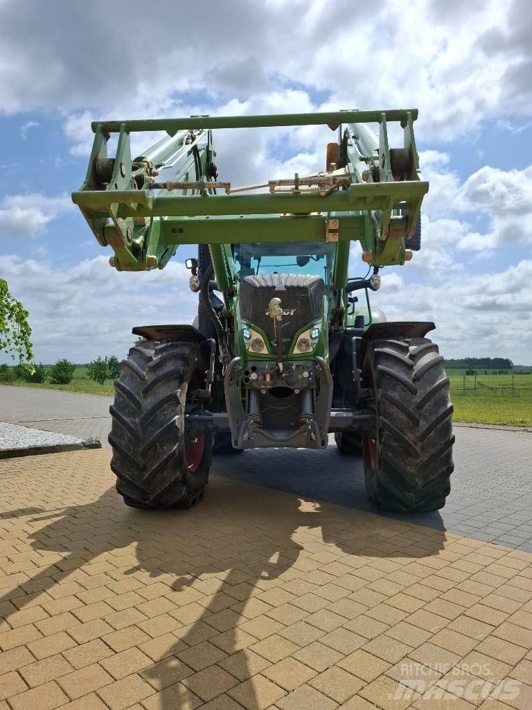 Fendt 724 Profi Plus Traktorit