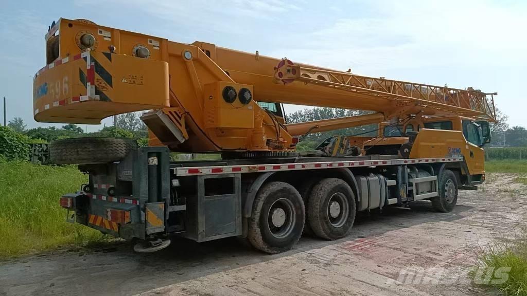 XCMG QY25K5C Mobiilinosturit