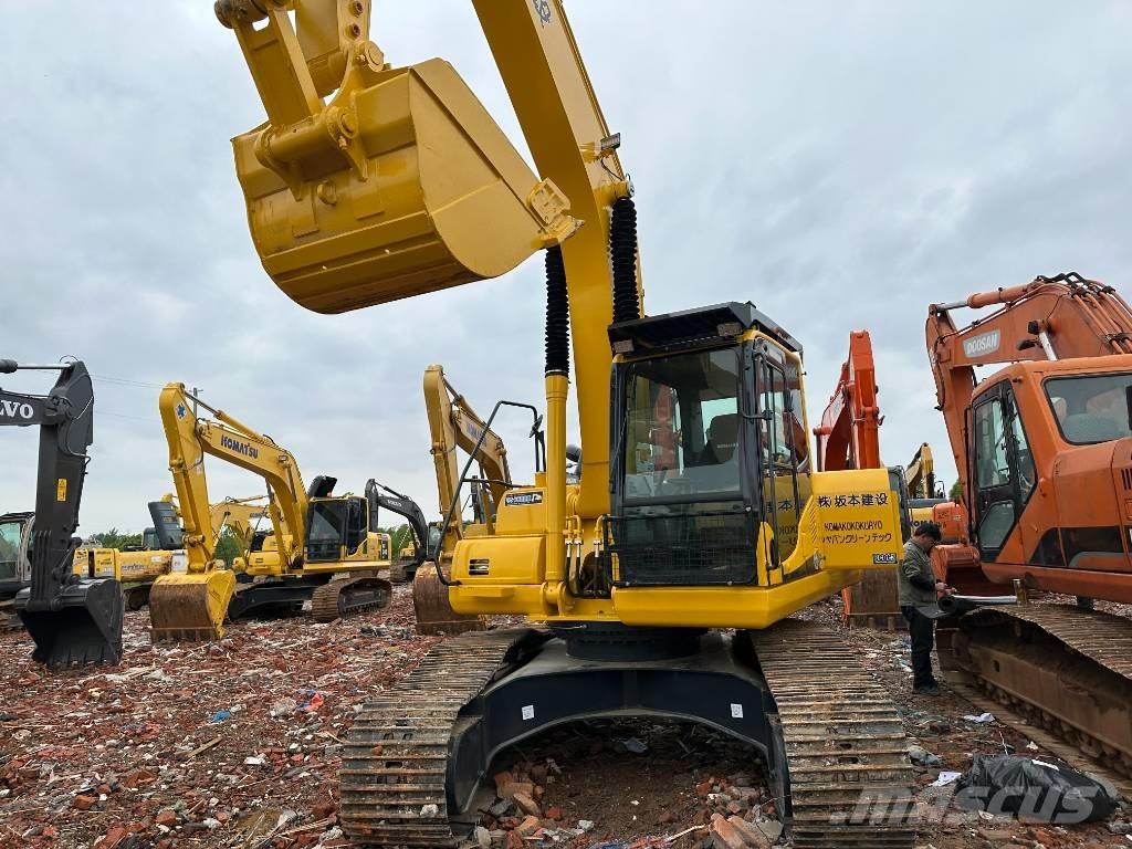 Komatsu PC 220-8M Telakaivukoneet