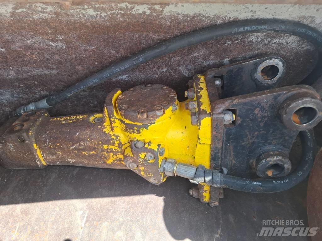 JCB 1 CX Kaivurikuormaajat