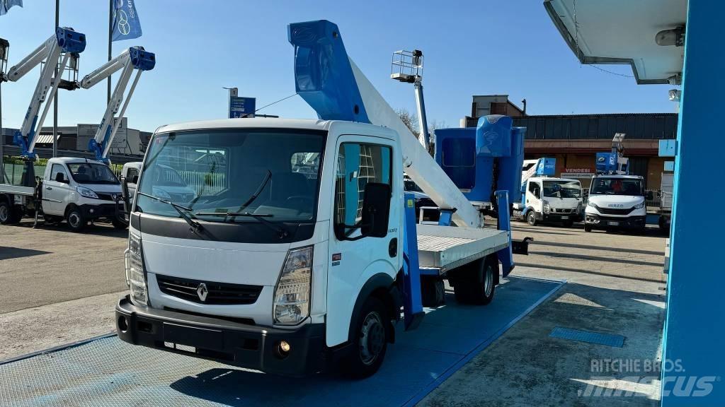 Socage T320 Nostolava-autot