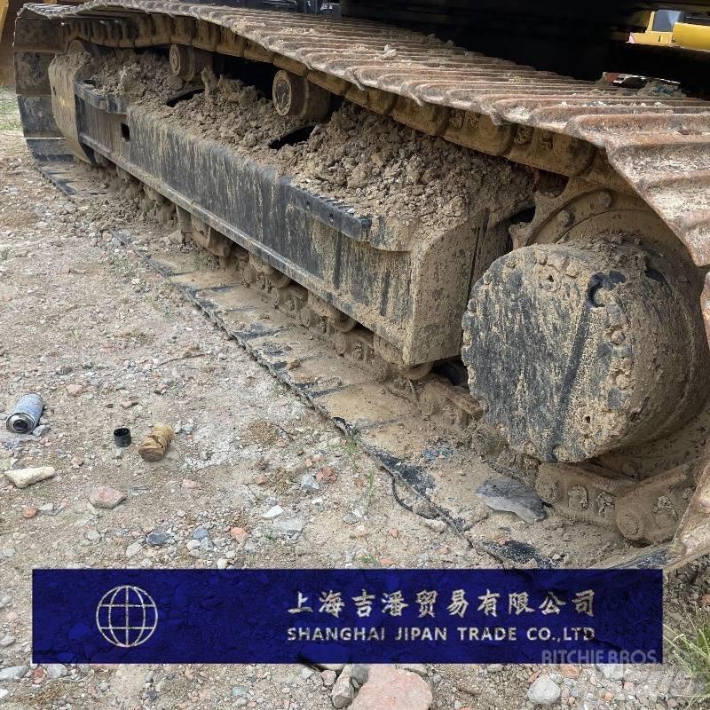 CAT 315 D Midikaivukoneet 7t - 12t
