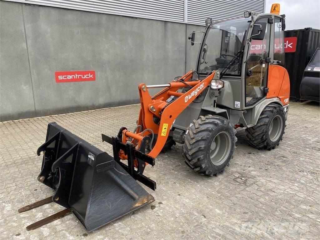 Weycor AR320 Cab Yleiskuormaajat