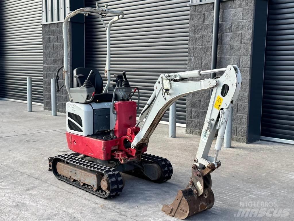 Takeuchi TB 210 R Minikaivukoneet < 7t