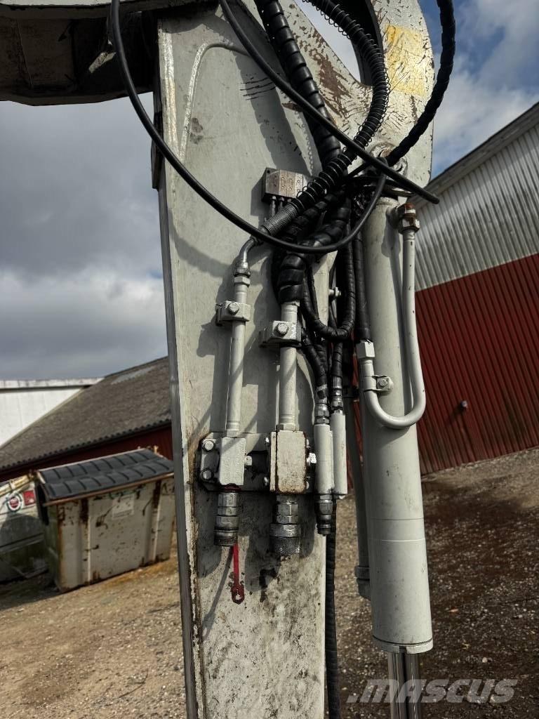 Takeuchi TB 370 Telakaivukoneet