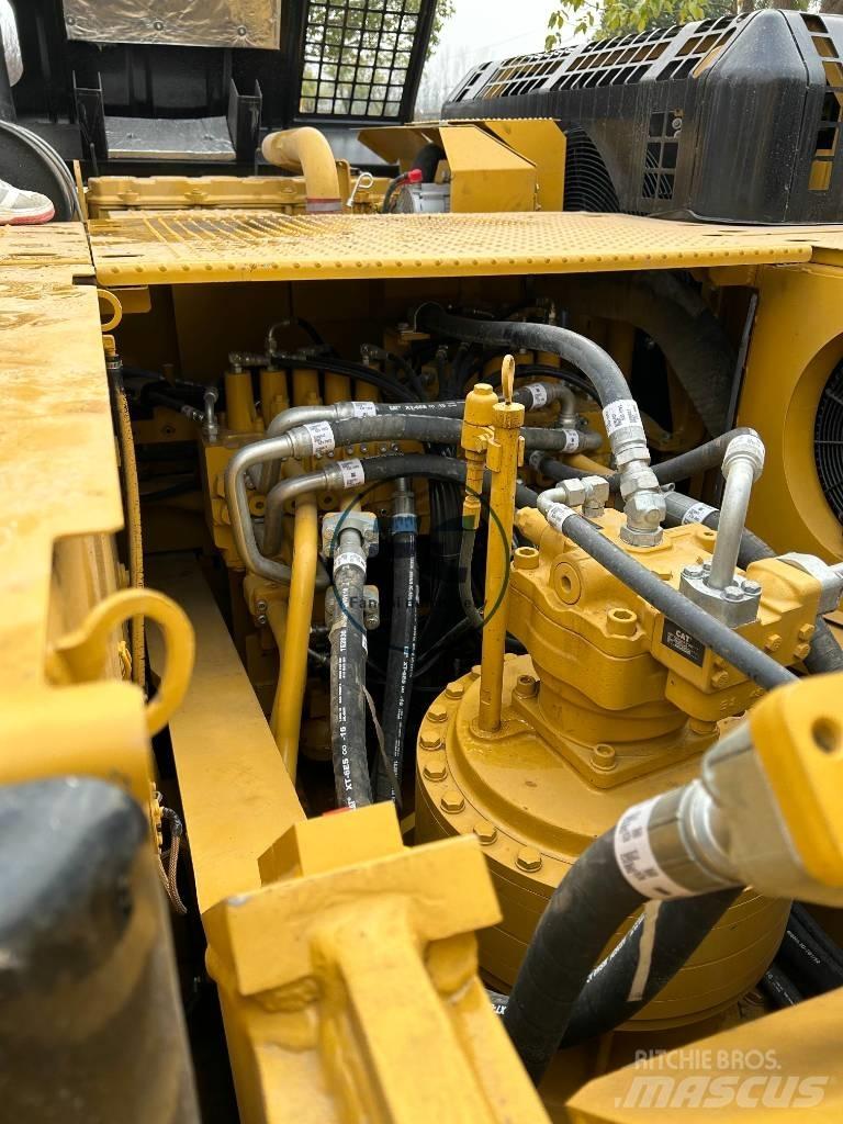 CAT 336 D Telakaivukoneet