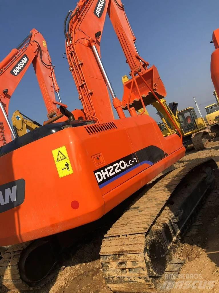 Doosan 220-7 Telakaivukoneet