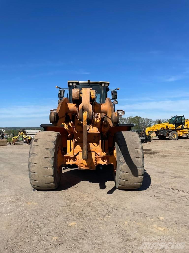 Hyundai HL 975 Pyöräkuormaajat