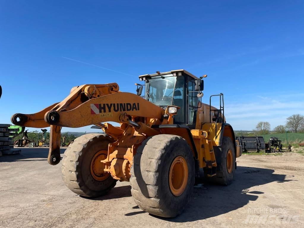 Hyundai HL 975 Pyöräkuormaajat