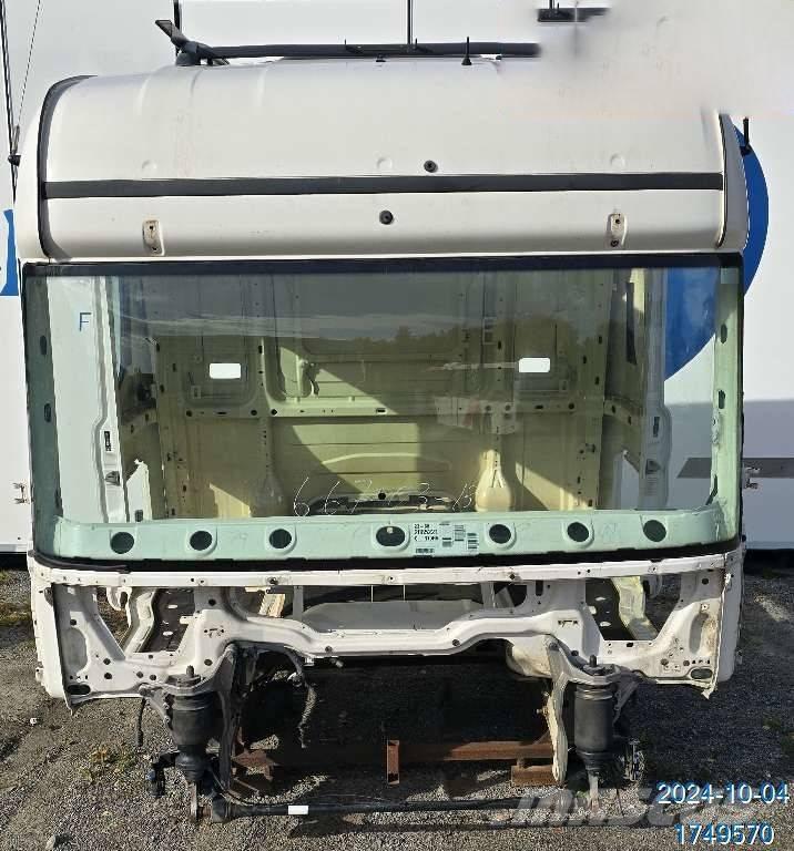 Scania R Ohjaamot ja sisustat