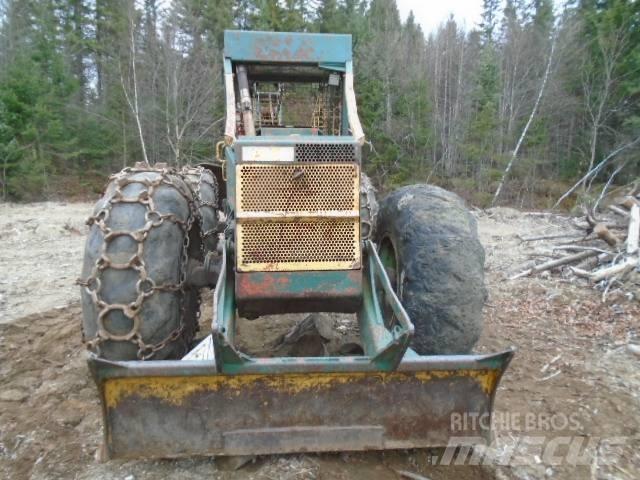 Timberjack 380 Juontokoneet