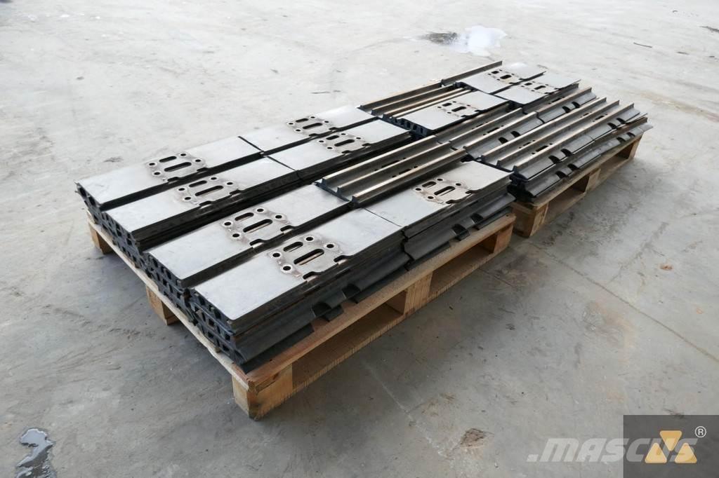 CAT 320 Trackshoes Renkaat ja vanteet