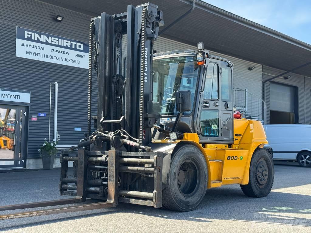 Hyundai 80D-9 Dieseltrukit