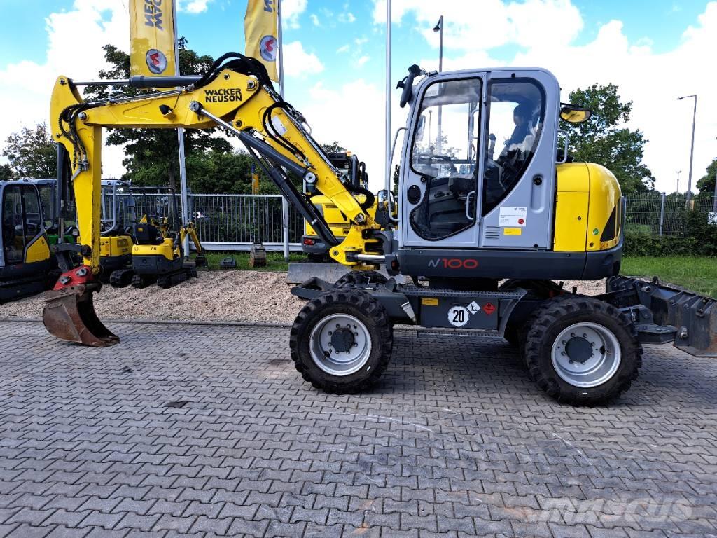 Wacker Neuson EW100 Pyöräkaivukoneet