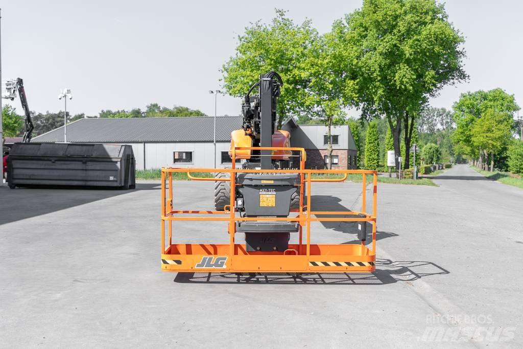 JLG 1350 SJP Teleskooppipuominostimet