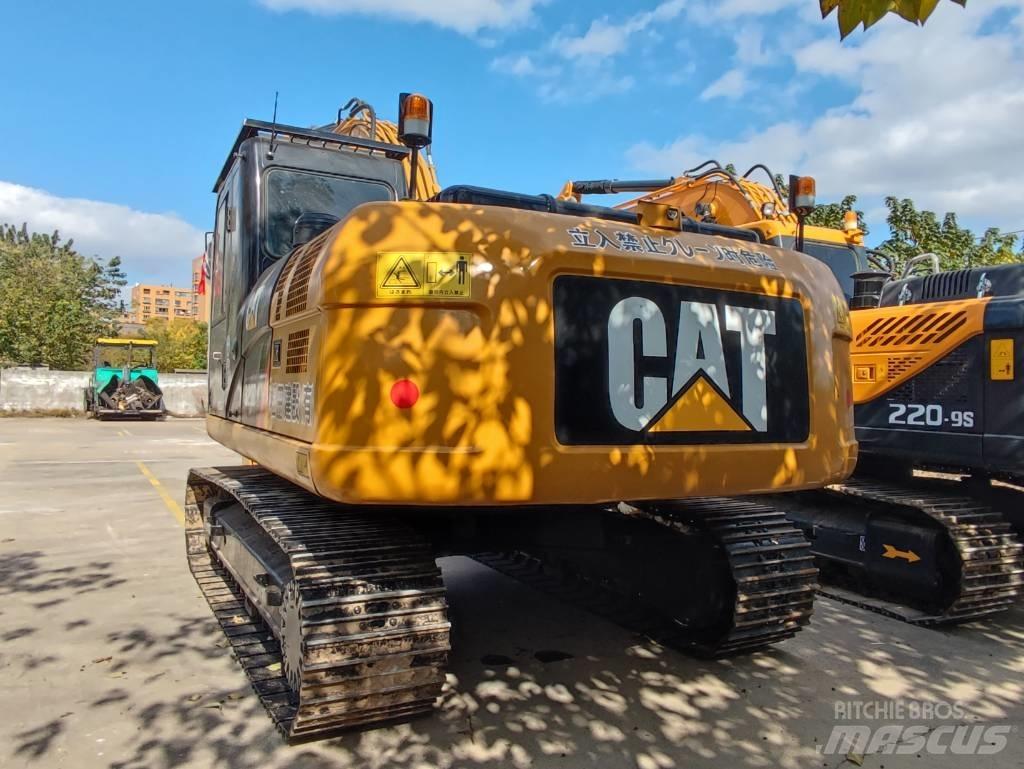 CAT 320D2 Telakaivukoneet