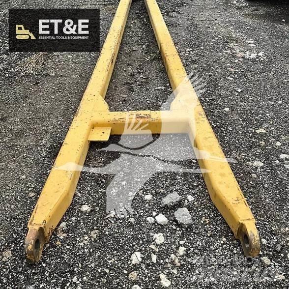 CAT 561D Putkenlaskijat